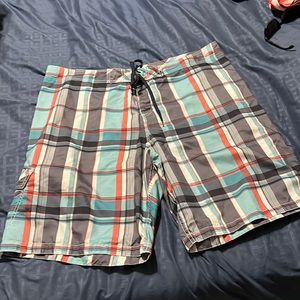 Old Navy Men’s Board shorts size XXL